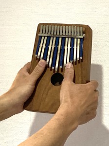 世界の楽器 カリンバ